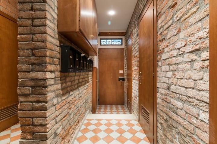 Ca' Pesaro Rooftop Terrace Apartment. Венеція Екстер'єр фото