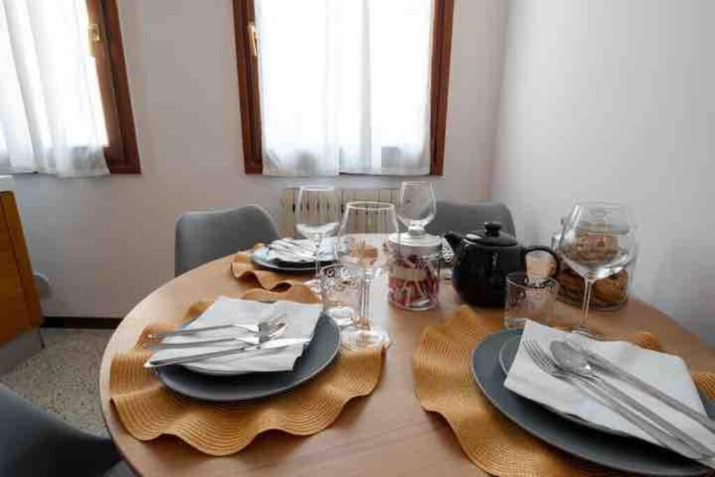 Ca' Pesaro Rooftop Terrace Apartment. Венеція Екстер'єр фото