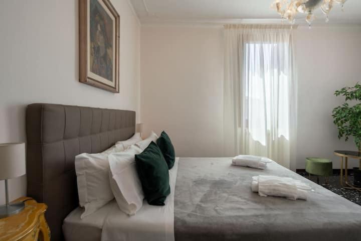 Ca' Pesaro Rooftop Terrace Apartment. Венеція Екстер'єр фото